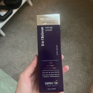 Pro Exclusive 8-in-1 BioSerum Multi-Age Corrector